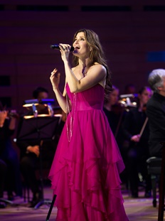 Idina Menzel