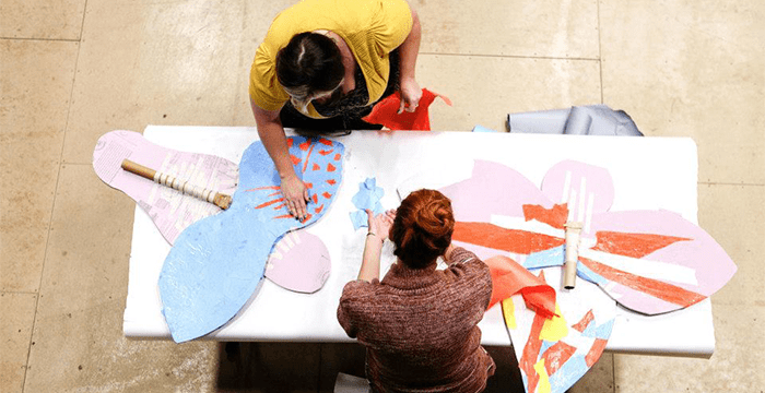 adults craftmaking workshop
