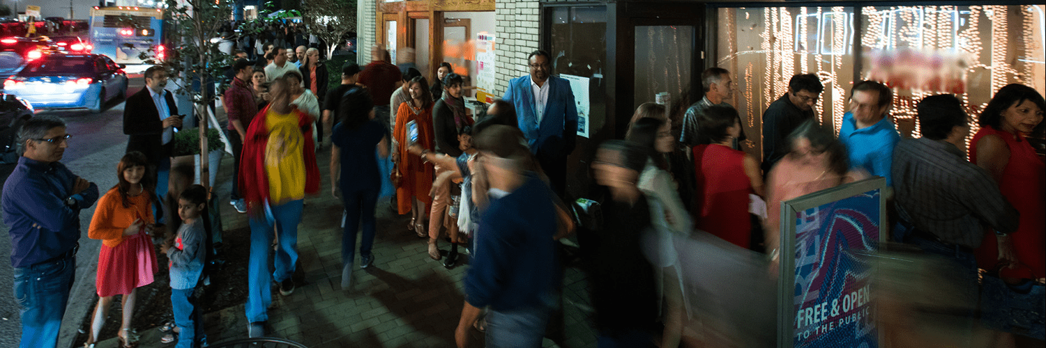 Patrons enjoy the nice weather at the spring Gallery Crawl