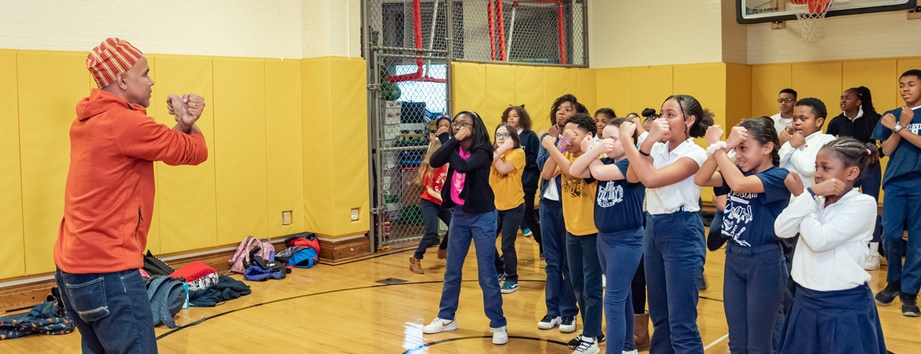 Getting Applause Theater for Team Building: Get Applause Without Drama! - Pittsburgh ...