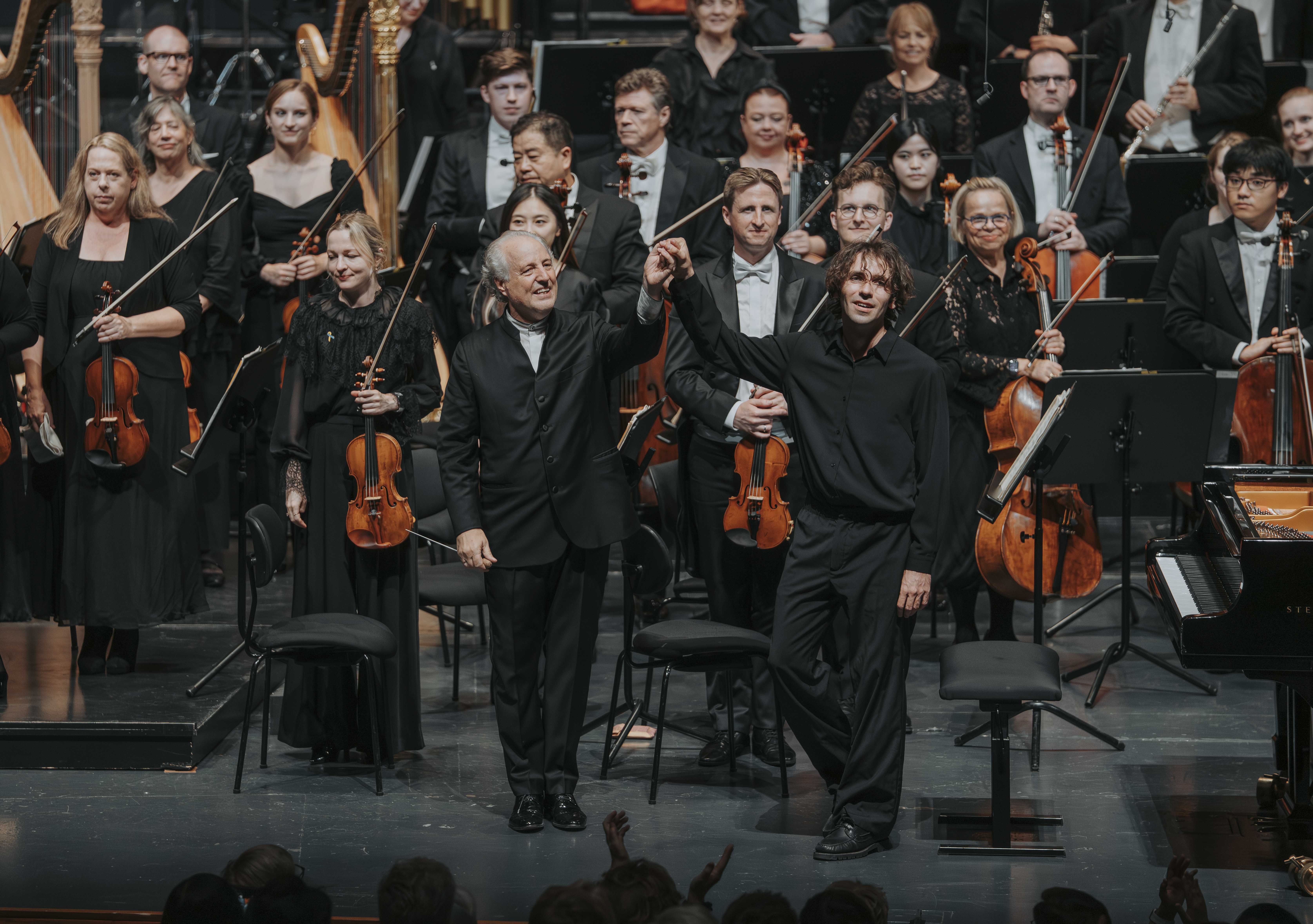 The Pittsburgh Symphony Orchestra performing in Europe