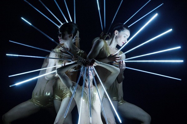 Momix
