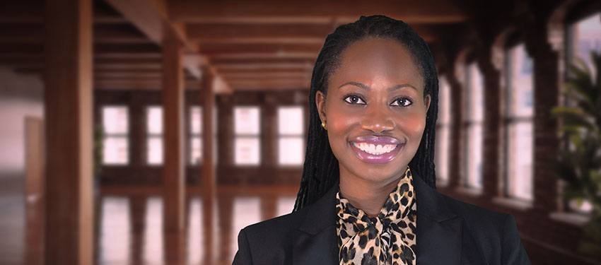Jonnet Solomon headshot